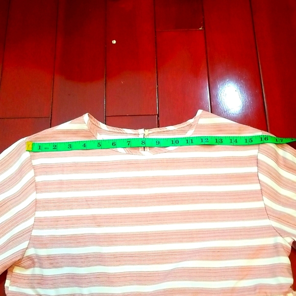 Women S size, colorful blouse - Picture 7 of 8